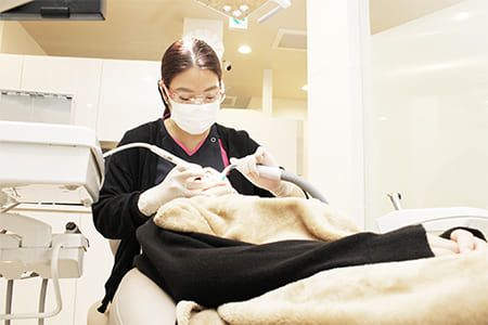 歯のクリーニングで虫歯や歯周病を防ぐ予防歯科